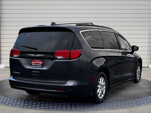 Used 2020 Chrysler Voyager Lxi FWD image 7