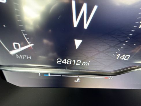 Used 2023 GMC Sierra 1500 SLT w/ SLT Premium Plus Package image 12