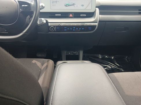 Used 2024 Hyundai Ioniq 5 SE RWD image 11