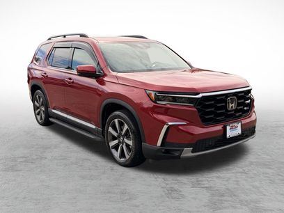 Used 2025 Honda Pilot Touring