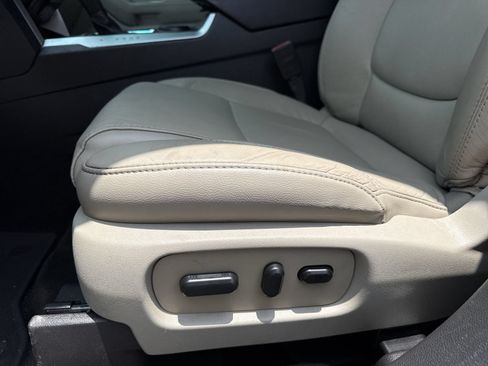 Used 2015 Ford Explorer Limited FWD image 21