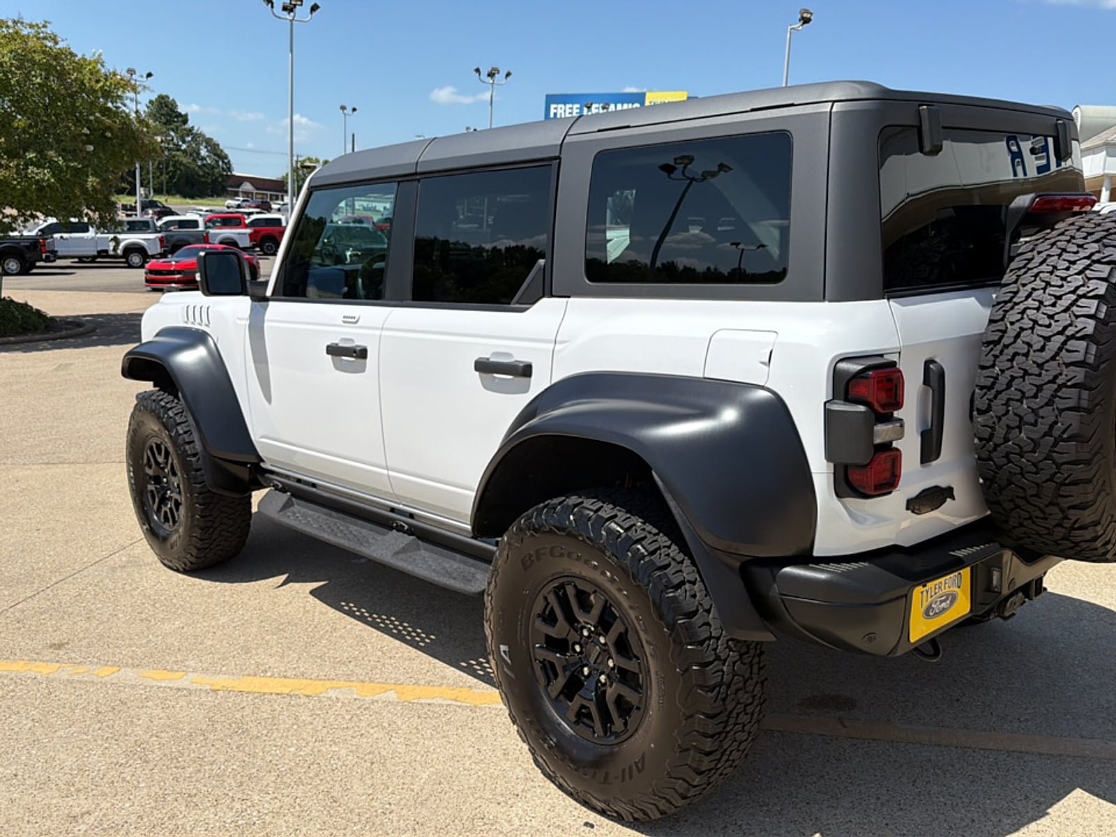 Used 2023 Ford Bronco Raptor AWD/4WD image 9
