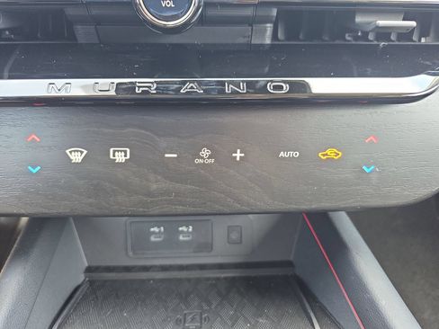 Used 2025 Nissan Murano SL w/ Cargo Package AWD/4WD image 24