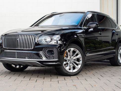 Used 2023 Bentley Bentayga Extended Wheelbase image 67