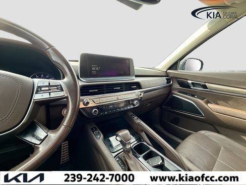 Certified 2022 Kia Telluride SX w/ Towing Package image 28