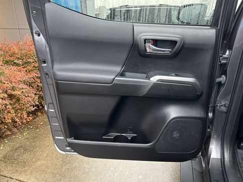 Used 2021 Toyota Tacoma TRD Pro image 9