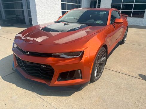 Used 2023 Chevrolet Camaro ZL1 RWD image 9