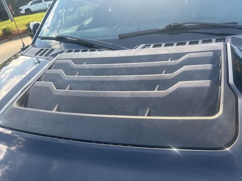 Used 2018 Ford F150 Raptor w/ Equipment Group 802A Luxury image 28