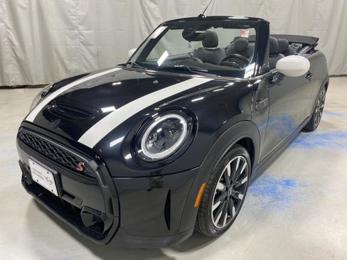 Certified 2023 MINI Cooper S image 2