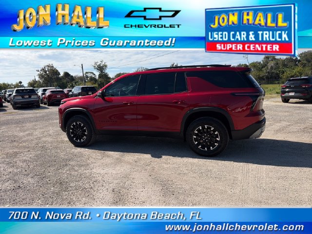 Used 2025 Chevrolet Traverse Z71 w/ Enhanced Driving Package AWD/4WD image 5