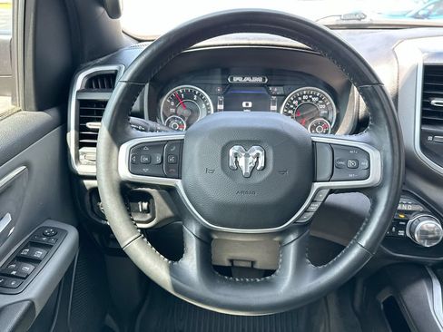 Used 2023 RAM 1500 Big Horn AWD/4WD image 18