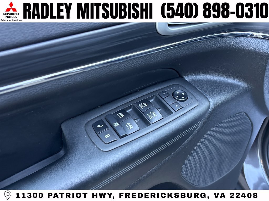 Used 2021 Jeep Grand Cherokee Limited AWD/4WD image 5