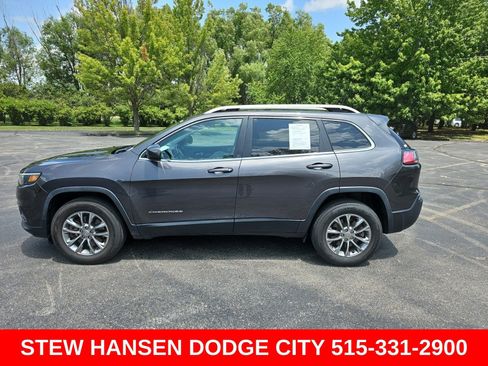 Used 2020 Jeep Cherokee Latitude Plus w/ Cold Weather Group AWD/4WD image 1