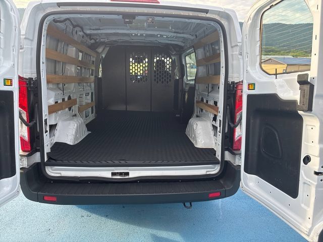 Used 2025 Ford Transit 250 Low Roof w/ Exterior Upgrade Package RWD image 6