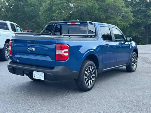 Used 2024 Ford Maverick Lariat FWD image 3