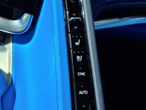 Used 2024 Chevrolet Corvette Stingray Premium Conv w/ 3LT image 19