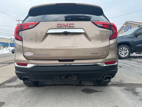 Used 2018 GMC Terrain SLT w/ Preferred Package image 18
