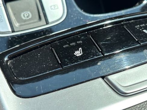 Used 2023 Hyundai Tucson SEL image 16