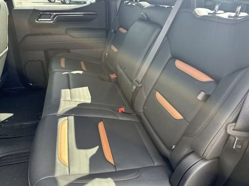 New 2024 GMC Sierra 1500 AT4 w/ Technology Package AWD/4WD image 27