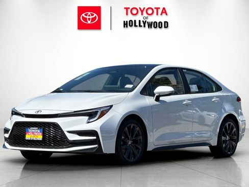 New 2026 Toyota Corolla XSE w/ Carpet Mat Package (TMS) FWD image 7