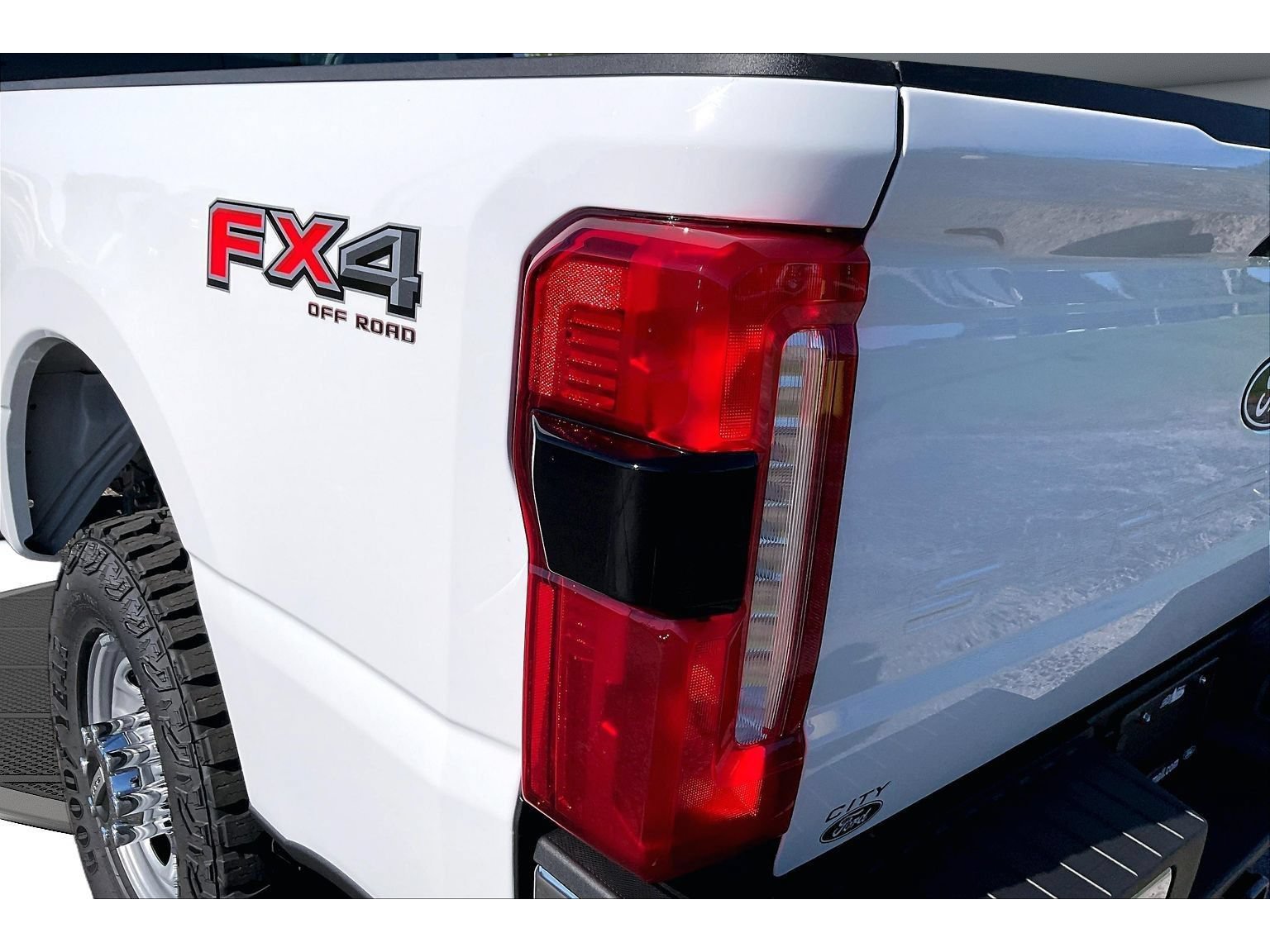 New 2027 Ford F350 XL w/ 360-Degree Camera Package AWD/4WD image 38