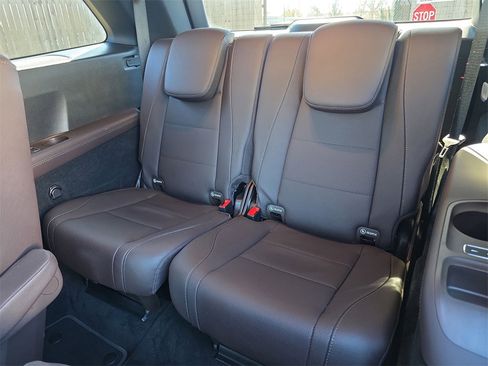 Certified 2022 Mercedes-Benz GLS 450 4MATIC image 15