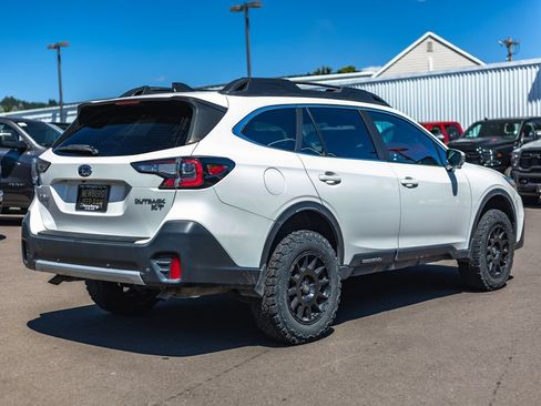 Used 2020 Subaru Outback Limited XT AWD/4WD image 8