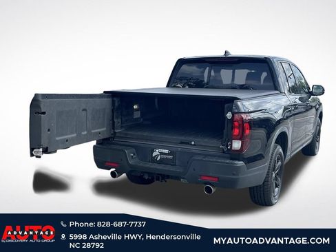 Used 2022 Honda Ridgeline Black Edition image 28