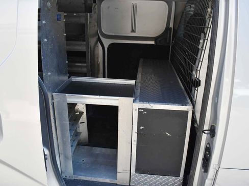 Used 2015 Chevrolet City Express LT w/ Technology Package FWD image 18