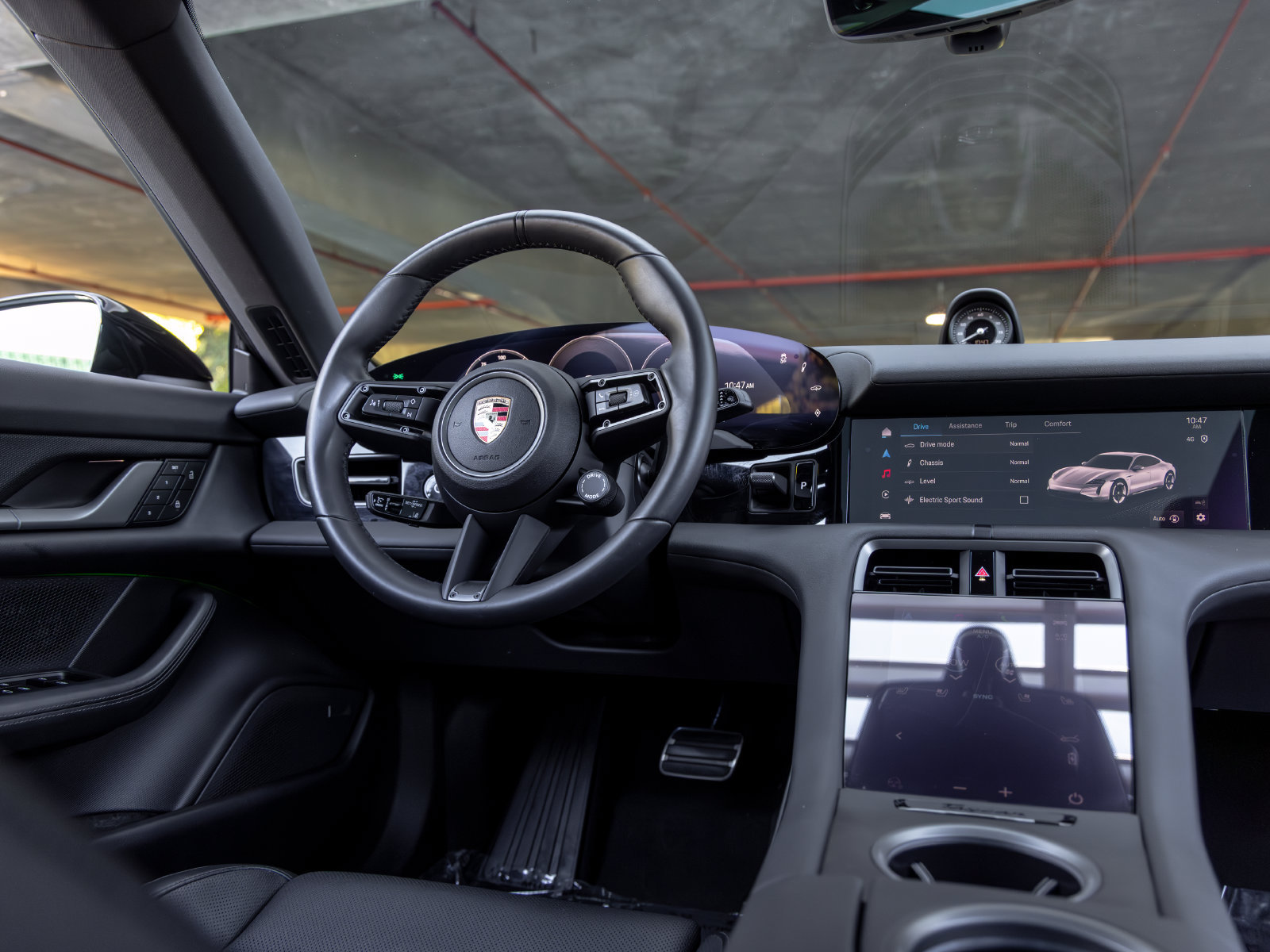 Certified 2025 Porsche Taycan RWD image 39