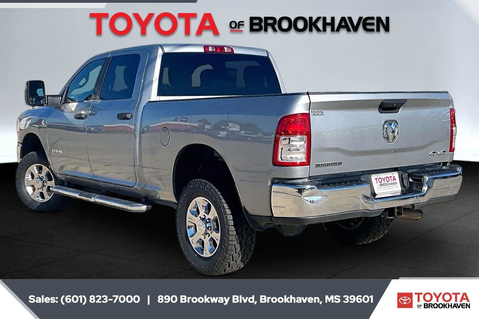 Used 2024 RAM 2500 Big Horn AWD/4WD image 2