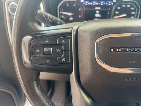 Used 2022 GMC Sierra 2500 Denali w/ Denali Ultimate Package image 23