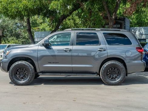 Used 2019 Toyota Sequoia TRD Sport w/ TRD Sport Premium Package AWD/4WD image 3