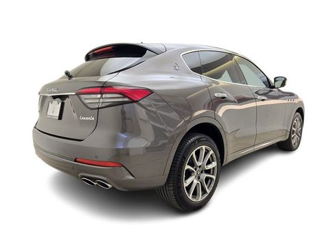 Certified 2021 Maserati Levante S image 9