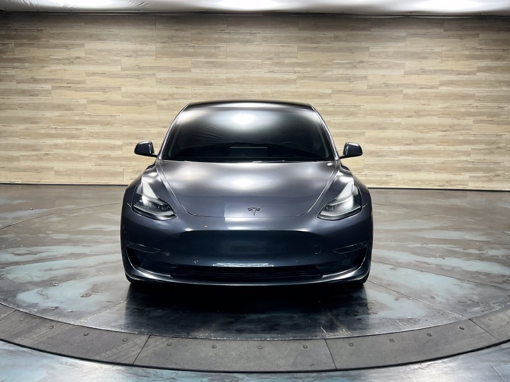 Used 2022 Tesla Model 3 Long Range AWD/4WD image 9