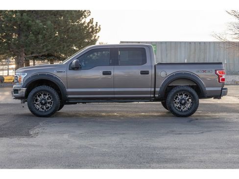 Used 2018 Ford F150 XLT image 6