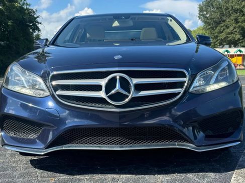 Used 2014 Mercedes-Benz E 350 Sedan w/ Premium 1 Package image 12