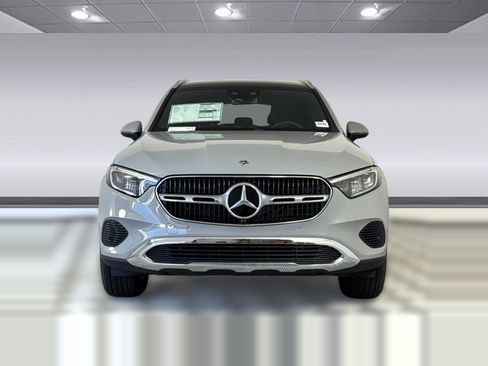 New 2025 Mercedes-Benz GLC 350e 4MATIC image 5