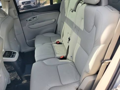 Used 2025 Volvo XC90 T8 Plus w/ Protection Package Premier AWD/4WD image 32