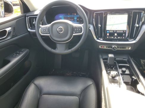 Used 2024 Volvo S60 B5 Core FWD image 16