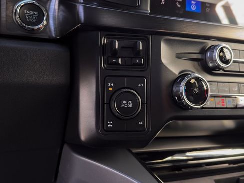 New 2026 Ford F250 Lariat w/ Lariat Ultimate Package image 33