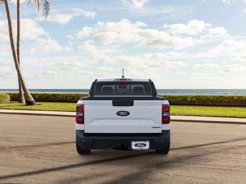 New 2026 Ford Maverick Tremor image 5