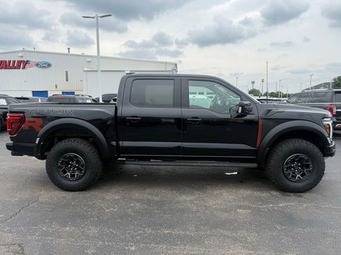 Used 2025 Ford F150 Raptor w/ Equipment Group 803A Raptor R AWD/4WD image 2