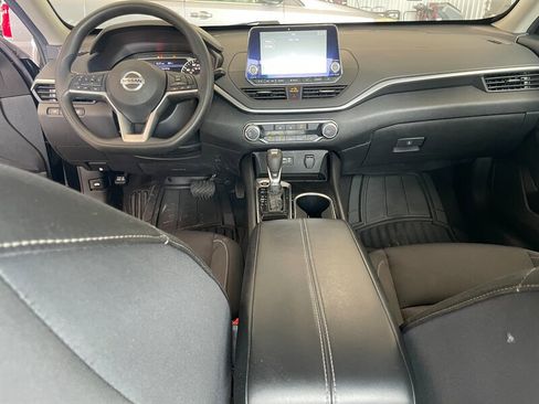 Used 2021 Nissan Altima 2.5 SV FWD image 8