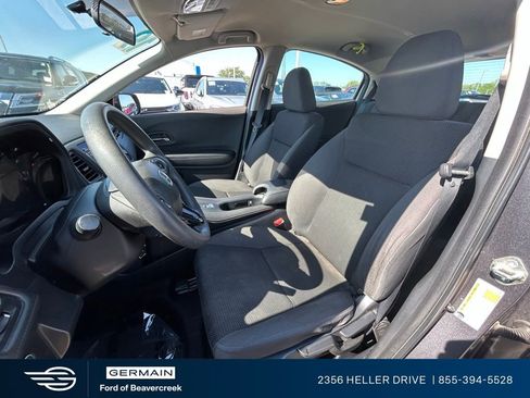 Used 2019 Honda HR-V LX image 15
