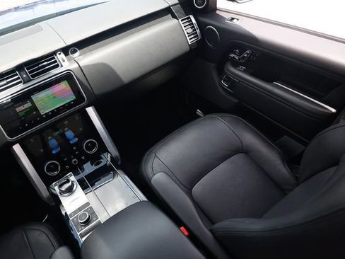 Used 2019 Land Rover Range Rover Long Wheelbase Supercharged AWD/4WD image 24