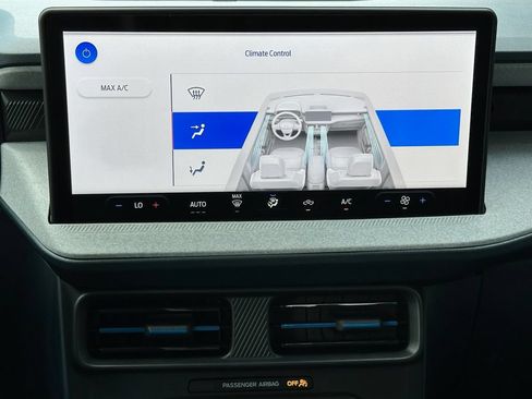 New 2026 Ford Maverick XLT AWD/4WD image 14