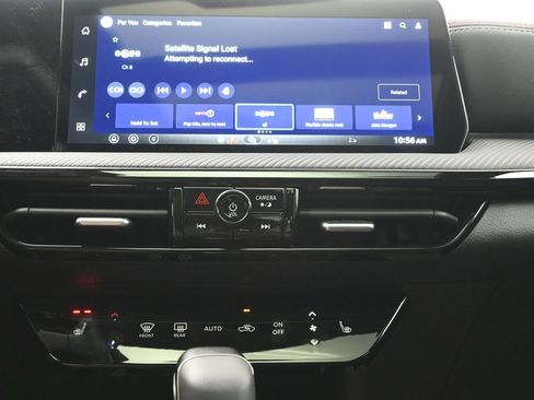 New 2026 Nissan Kicks SR FWD image 14