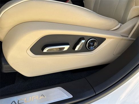 Used 2024 Acura RDX SH-AWD w/ Advance Package image 19