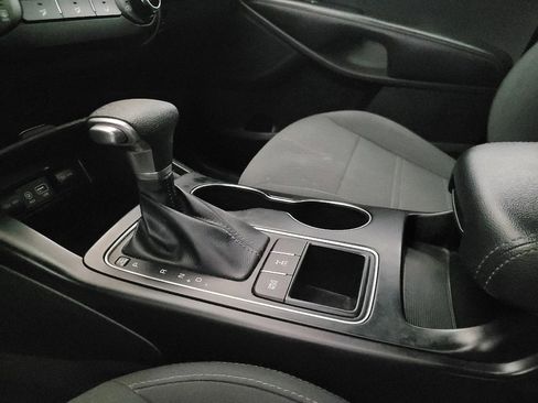Used 2019 Kia Sorento AWD image 26